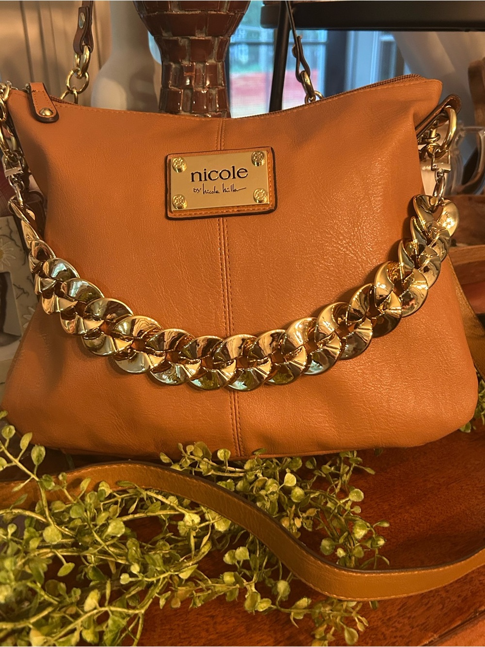 Nicole Miller Tan Leather Shoulder Bag with Gold Chain Accents